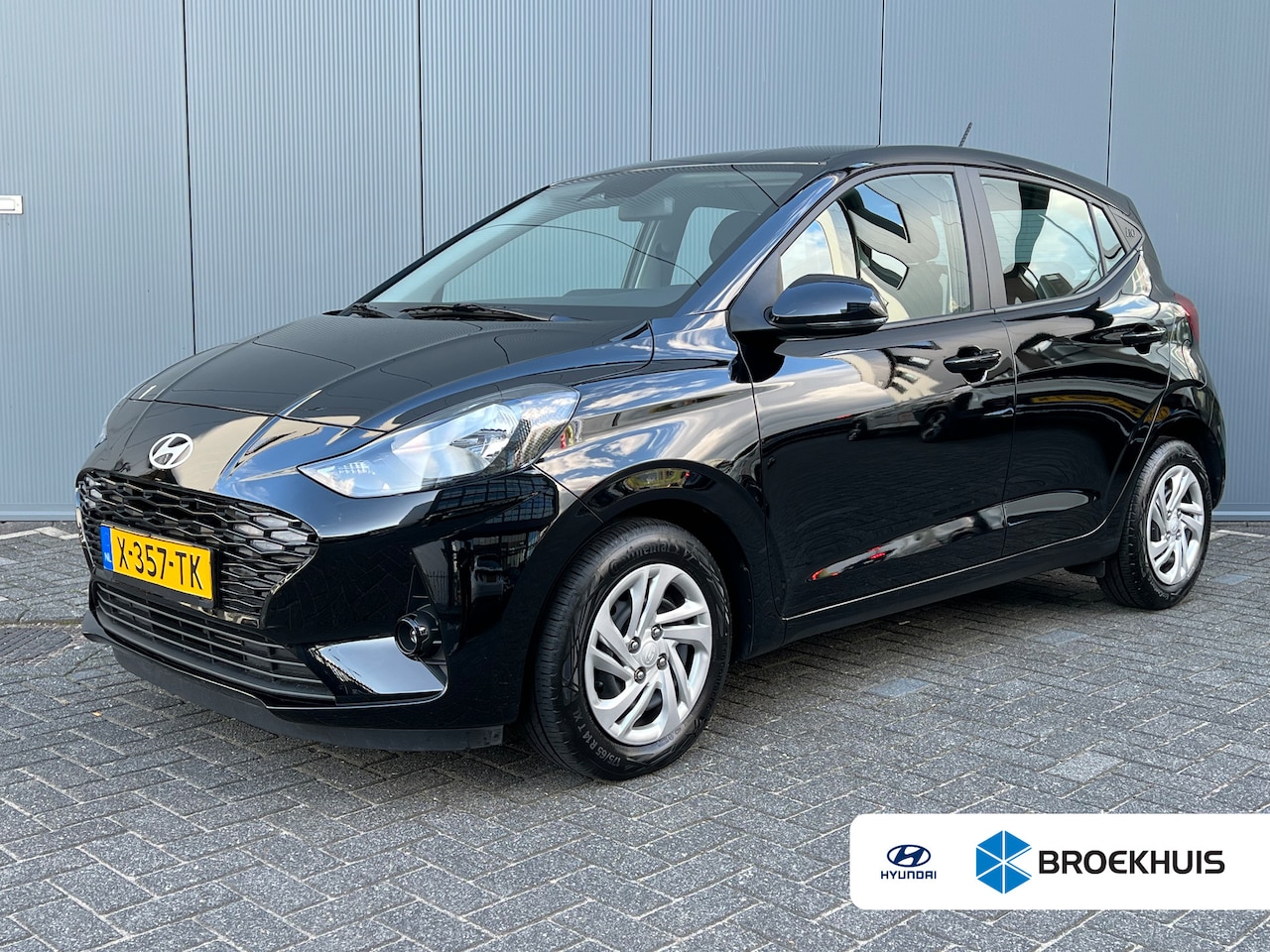 Hyundai i10 - 1.0 66pk Comfort Smart | LED | Airco | Carplay | Camera | Navigatie | Bluetooth | Cruiseco - AutoWereld.nl