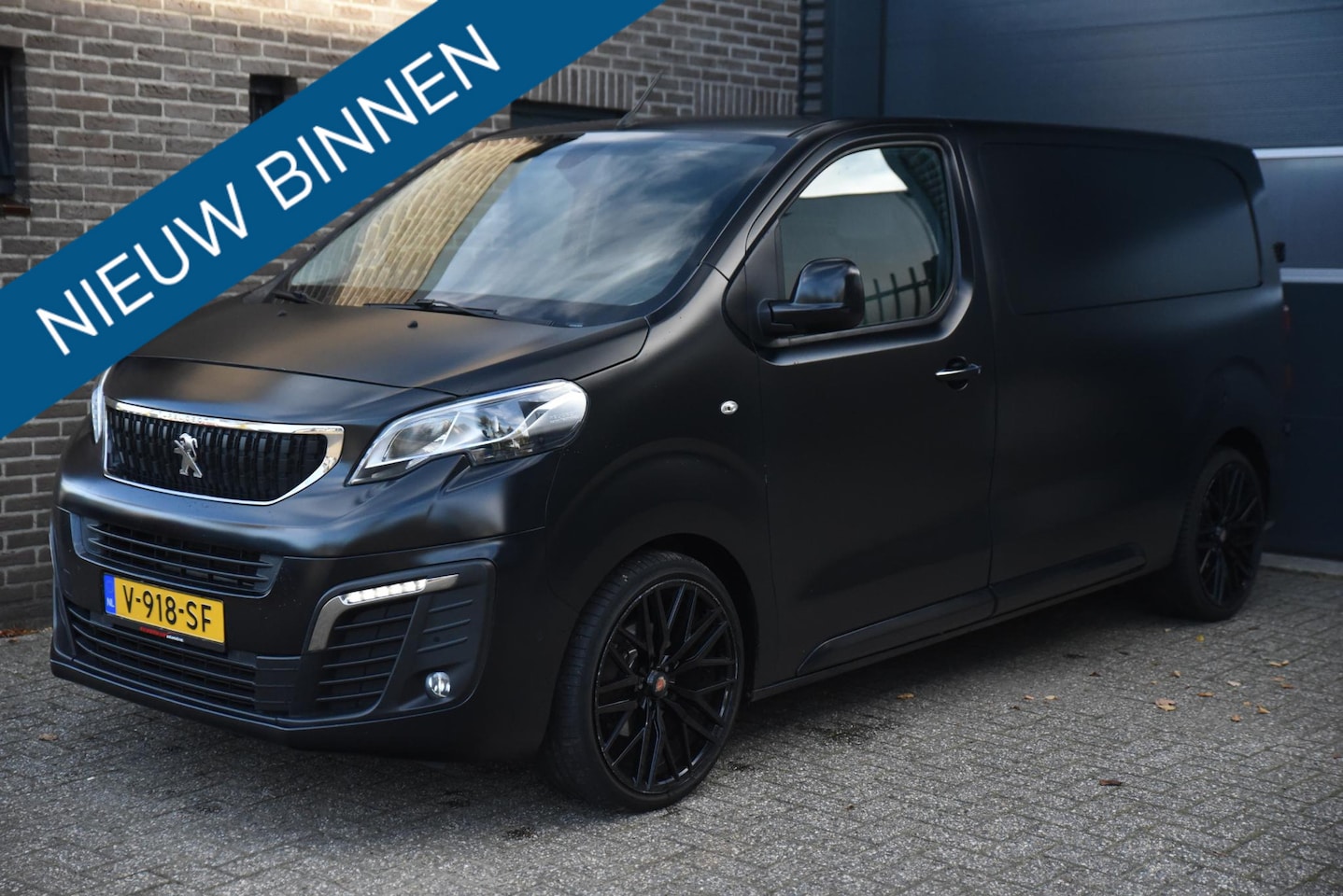 Peugeot Expert - 227S 2.0 BlueHDI 180 Premium Pack MARGE / EXPORT - AutoWereld.nl