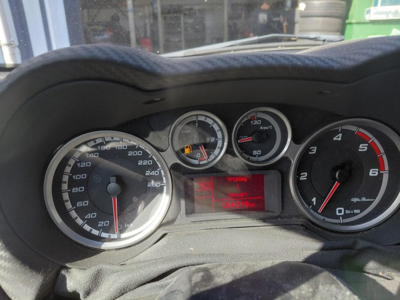 Alfa Romeo MiTo - 1.3 JTDm ECO Essent. - AutoWereld.nl