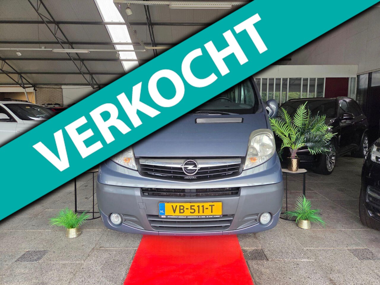 Opel Vivaro - 2.0 CDTI L2H1 AIRCO NAVI DC 6P! 2013 - AutoWereld.nl