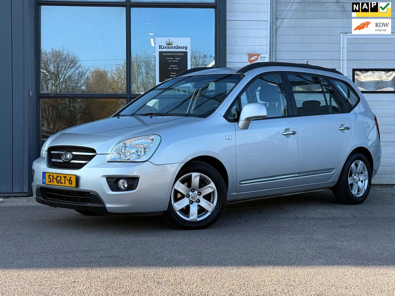 Kia Carens - 2.0 CVVT X-ecutive 2.0 CVVT X-ecutive, NAP, APK, AIRCO - AutoWereld.nl