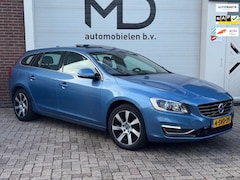 Volvo V60 - 2.4 D6 AWD Plug-In Hybrid Summum - SchuifDak - NAP