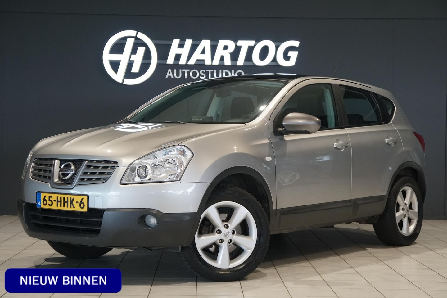 Nissan Qashqai - 1.6 Acenta +NAVI / CLIMATE / PANORAMADAK - AutoWereld.nl