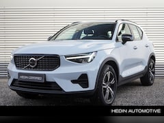 Volvo XC40 - B4 Plus Dark | 2000 kg trekgewicht | Trekhaak | Stuur & Stoelverwarming | Pilot Assist | E