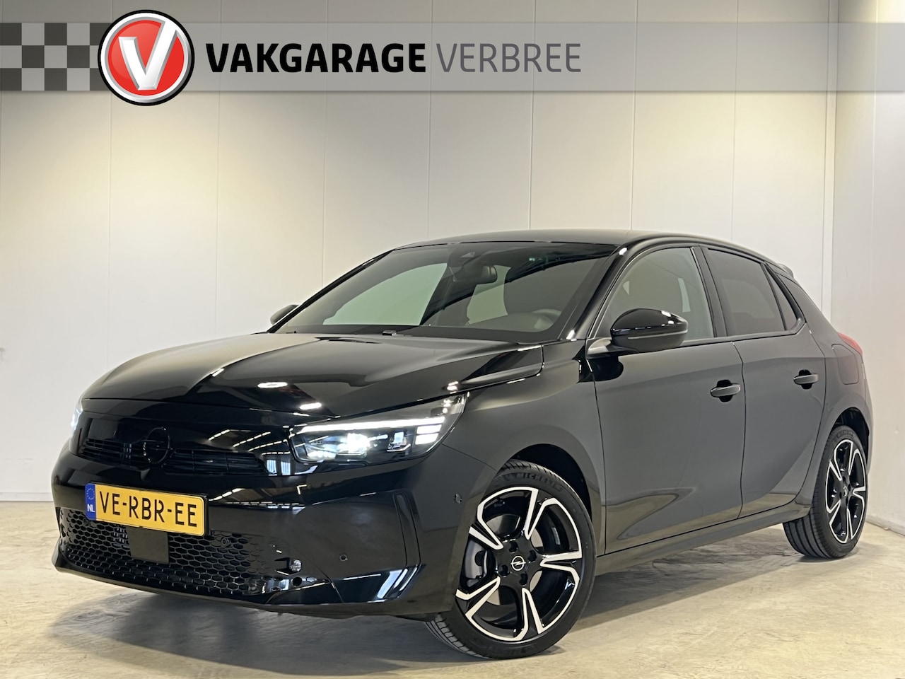 Opel Corsa - 1.2 Turbo Hybrid GS | Apple Carplay/Android Auto | LM Velgen 17" | Voorstoelen + Stuur Ver - AutoWereld.nl
