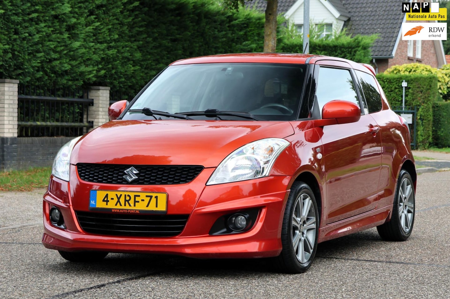 Suzuki Swift - 1.2 Comfort EASSS | NAVI | CLIMA | CRUISE | STOELVERWARMING MOOIE GOED ONDERHOUDEN AUTO | - AutoWereld.nl
