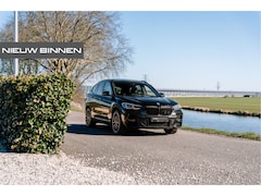 BMW X1 - xDrive25e Executive M Sport | Stoelverwarming | Trekhaak | Parkeersensoren | Navigatie | K