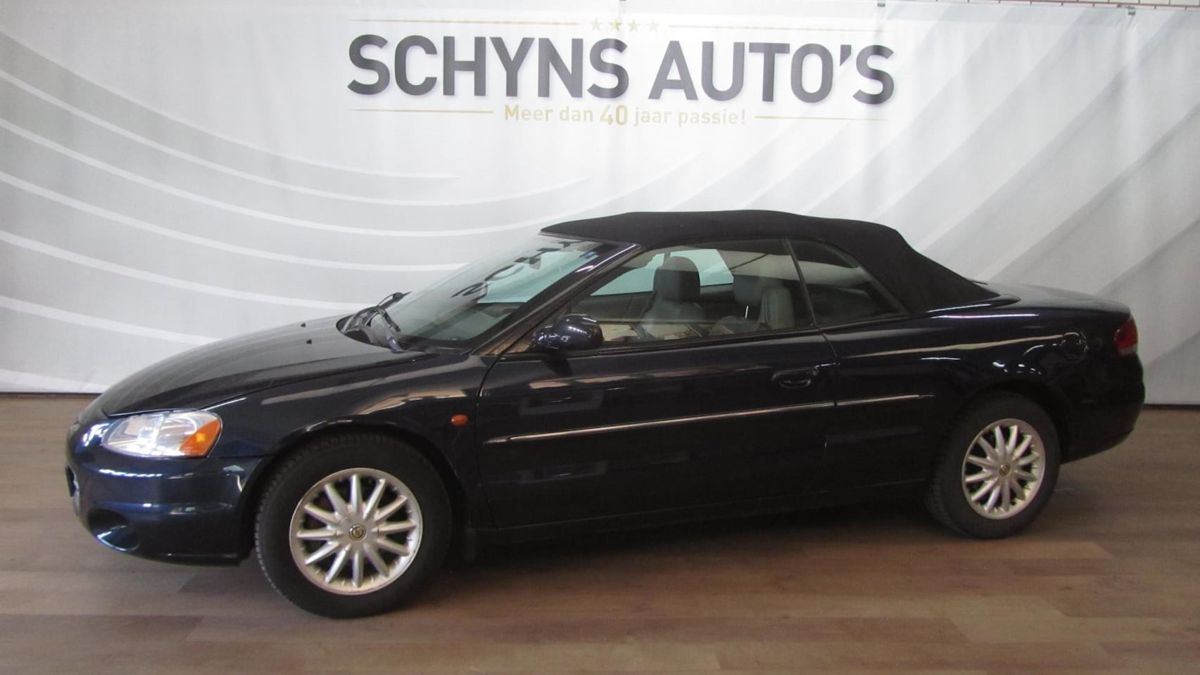 Chrysler Sebring Cabrio - 2.7i-V6 24V LX Convertible - AutoWereld.nl
