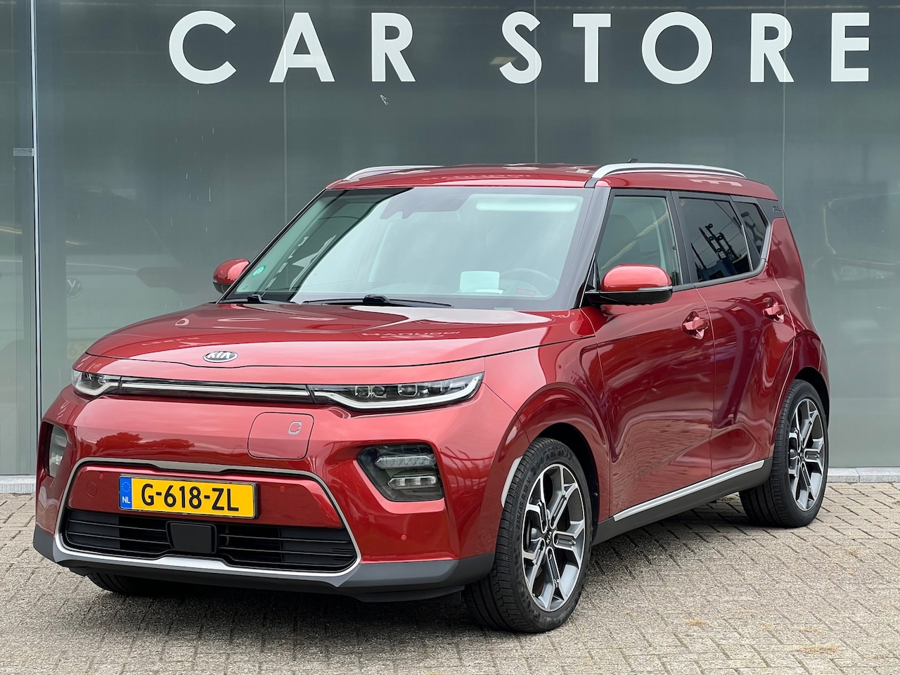 Kia e-Soul - ExecutiveLine 64 kWh Harman Kardon Audio Head Trekhaak - AutoWereld.nl