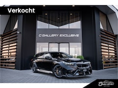 BMW 5-serie Touring - M5 - Origineel NL | M Drive Professional | Panorama | Carbonpakket | Keramisch | B&W