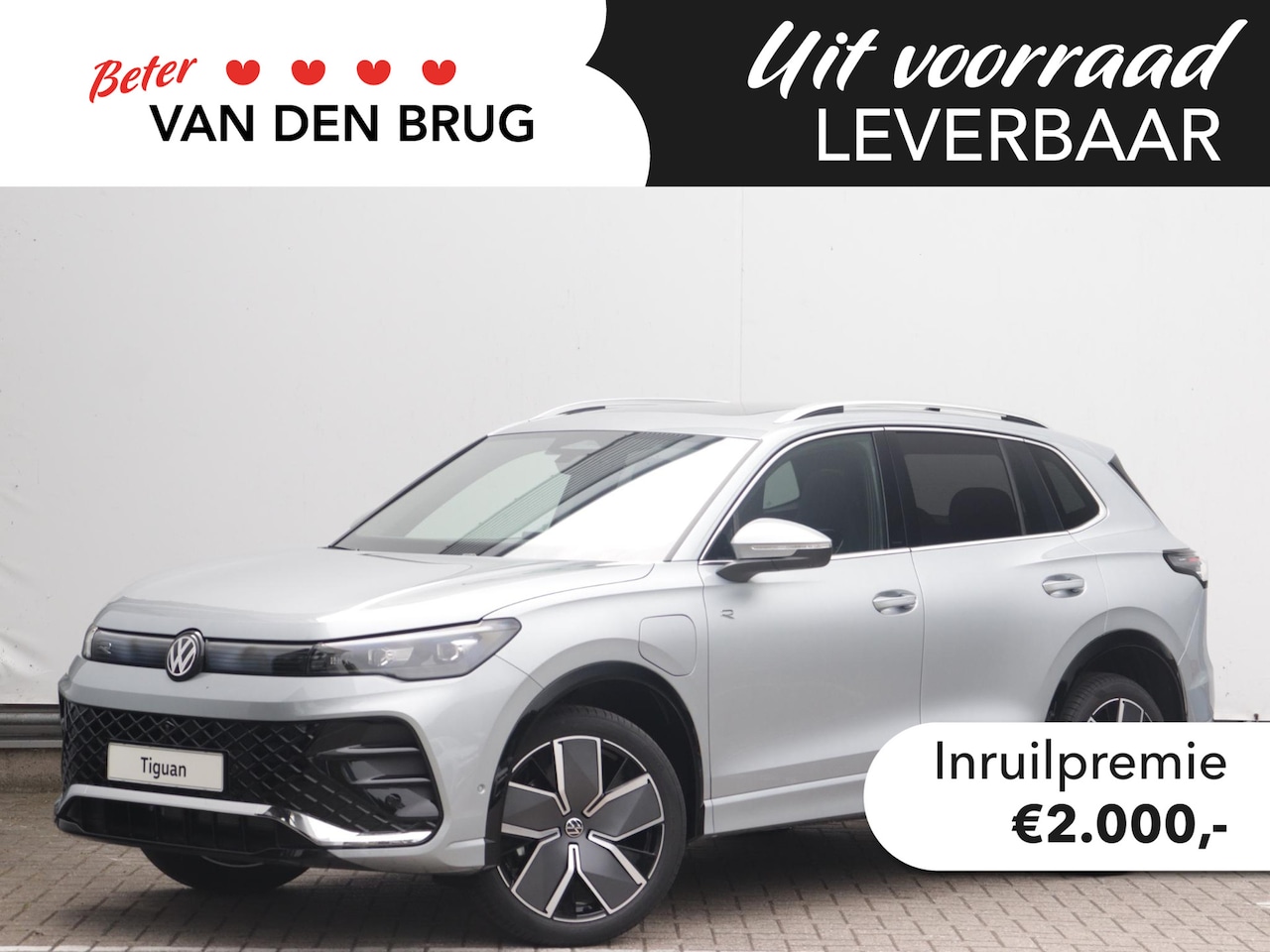 Volkswagen Tiguan - R-Line-Edition 1.5 eHybrid 200 kW / 272 pk SUV 6 v Trekhaak | Panorama | Stoelverwarming | - AutoWereld.nl