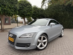 Audi TT - S-Line Coupé 1.8 TFSI, 6-bak, Clima, Leder/stof interieur, LM-velgen 18", Parkeersensoren,