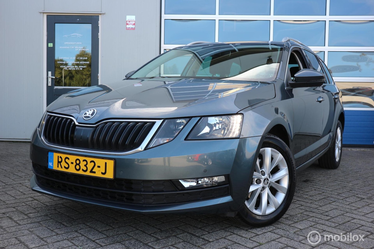 Skoda Octavia Combi - 1.6 TDI Greentech Ambition FACELIFT/ECC/ - AutoWereld.nl