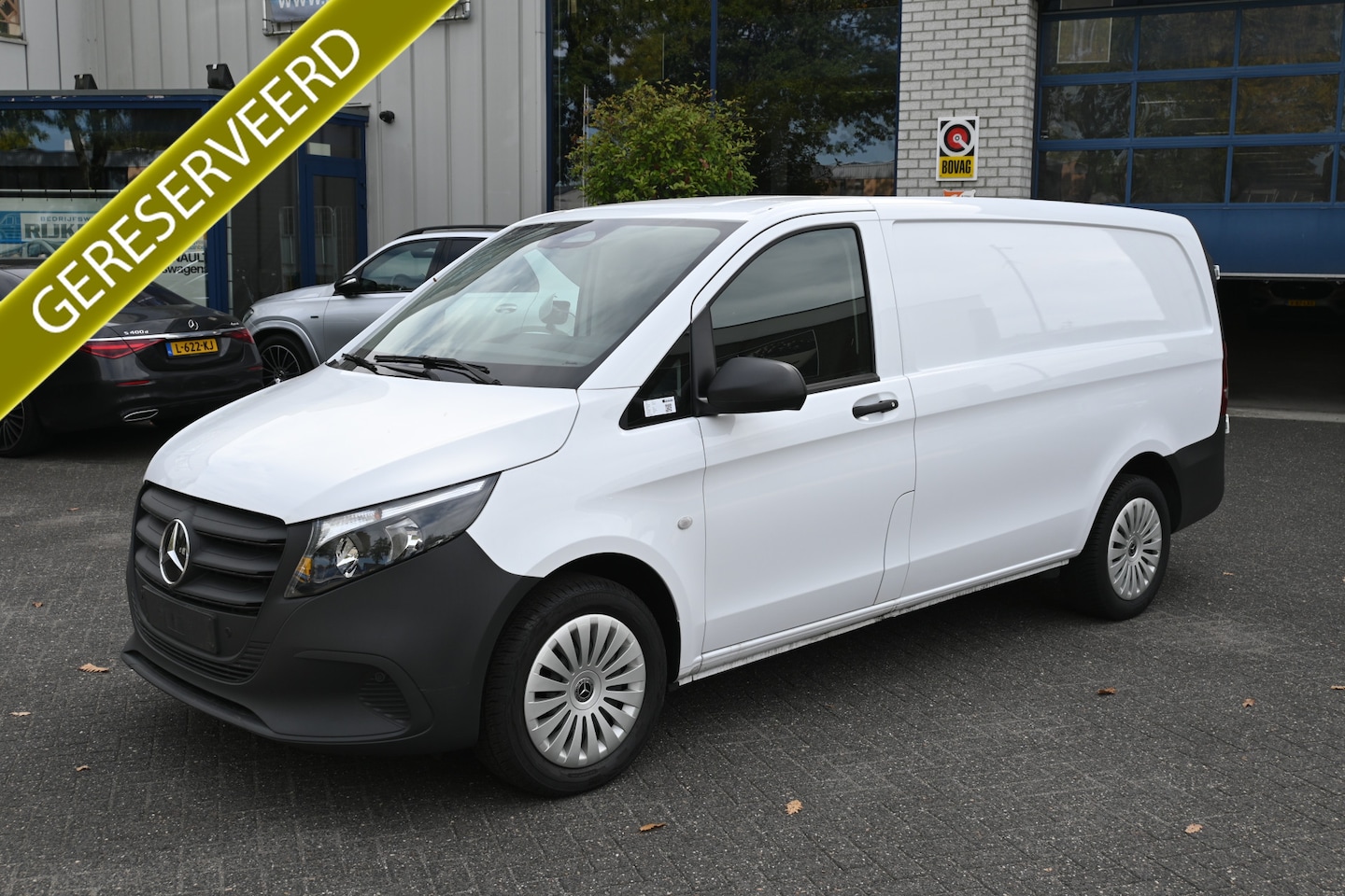Mercedes-Benz Vito - 116 CDI L2 Pro MBUX, Navigatie met camera, Trekhaak - AutoWereld.nl