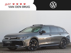 Volkswagen Passat Variant - 1.5 eHybrid R-Line | Panoramadak | 360° camera | Stoel-, stuur & voorruitverwarming |