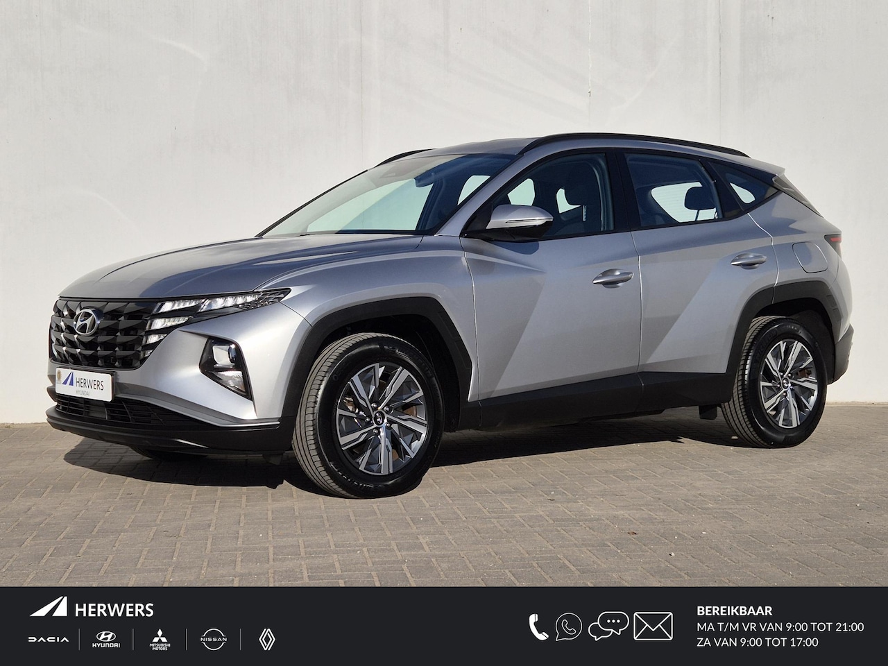 Hyundai Tucson - 1.6 T-GDI HEV 230Pk Comfort Automaat / 1650KG Trekgewicht / Navigatie / Achteruitrijcamera - AutoWereld.nl