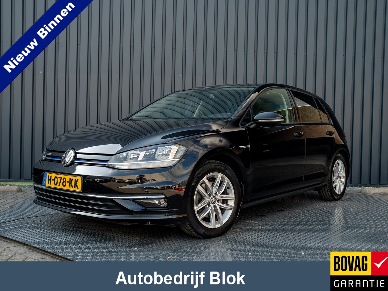 Volkswagen Golf - 1.5 TSI 130Pk Comfortline Business | Adapt. Cr. | Climate Control | Parkeersensoren V&A | - AutoWereld.nl