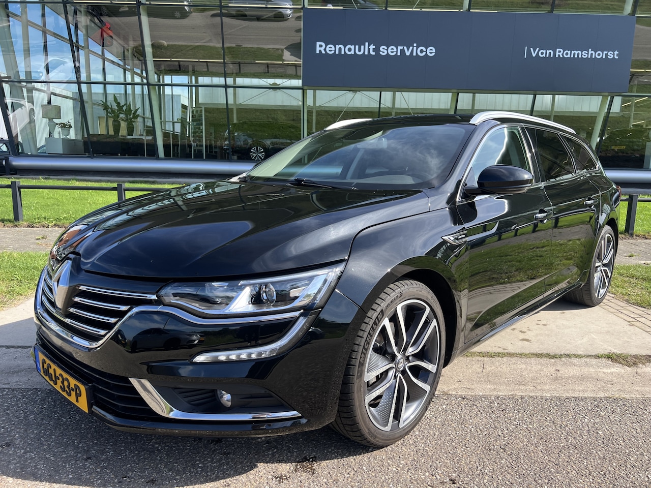Renault Talisman Estate - 1.3 TCe Limited / 160 PK / Automaat / Trekhaak / Keyless / Cruise / Massage / PDC A / LMV - AutoWereld.nl