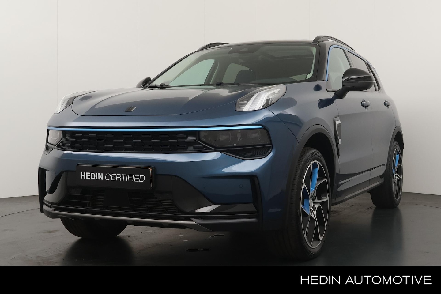 Lynk & Co 01 - 1.5 261pk | Trekhaak | Navigatie | Elektrische Bestuurderstoel | El. Achterklep | Panorama - AutoWereld.nl