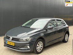 Volkswagen Polo - 1.0 MPI Comfortline Business PDC V+A