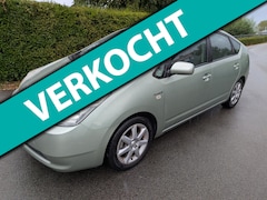 Toyota Prius - 1.5 VVT-i Business Edition APK