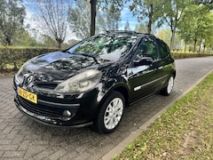 Renault Clio - 1.2 TCE Rip Curl