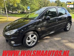 Peugeot 206 - 1.6-16V Griffe