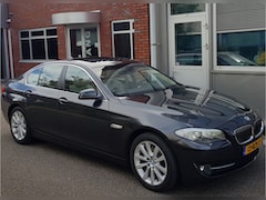 BMW 5-serie - 523i Aut Leder Dak Navi Trekhaak 18"Vlg