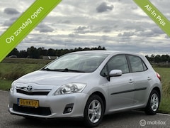 Toyota Auris - 1.8 Full Hybrid Aspiration|AIRCO|CRUISE|ONDERHOUD
