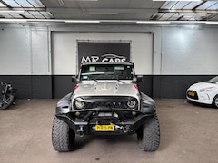 Jeep Wrangler Unlimited - 3.8 Sahara Automaat Cabrio