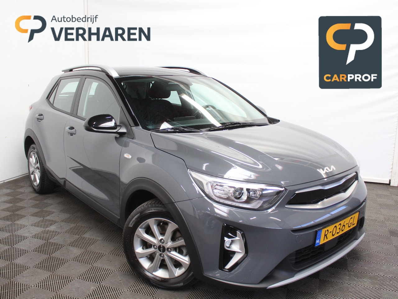 Kia Stonic - 1.0 T-GDi MHEV DynamicLine CARPLAY | CAMERA | CLIMATE | DAB | LED | NAVI | PDC | CRUISE | - AutoWereld.nl