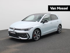 Volkswagen Golf - 1.5 eHybrid GTE 272 PK | Automaat | Plug-In | Panorama Dak | Navigatie | Digitale Cockpit