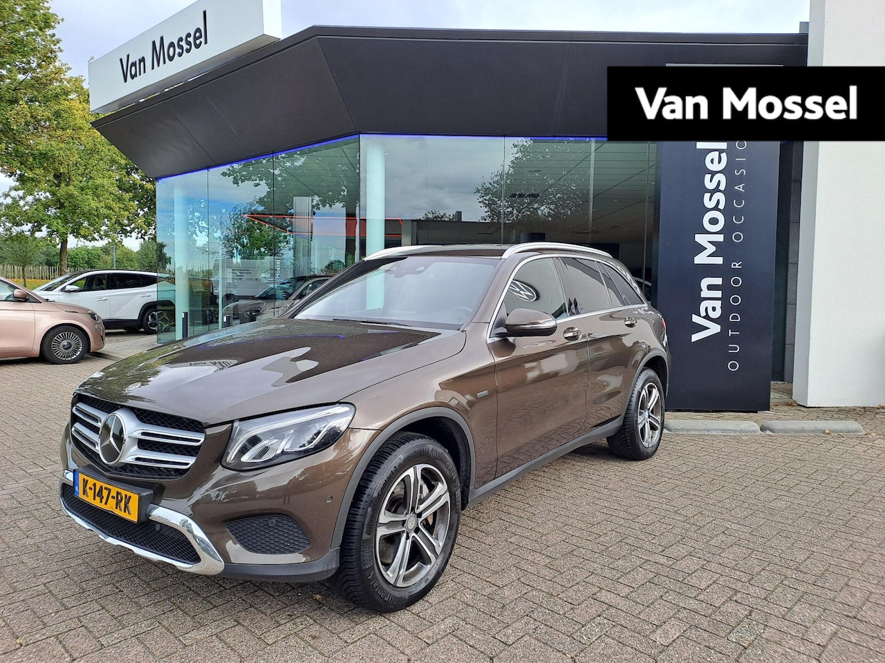 Mercedes-Benz GLC-klasse - 350e 4MATIC Premium | BURMESTER | CAMERA | NAVIGATIE | LEER - AutoWereld.nl