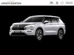 Mitsubishi Outlander - 2.4 PHEV Intense Van € 53.930, - voor € 49.930,