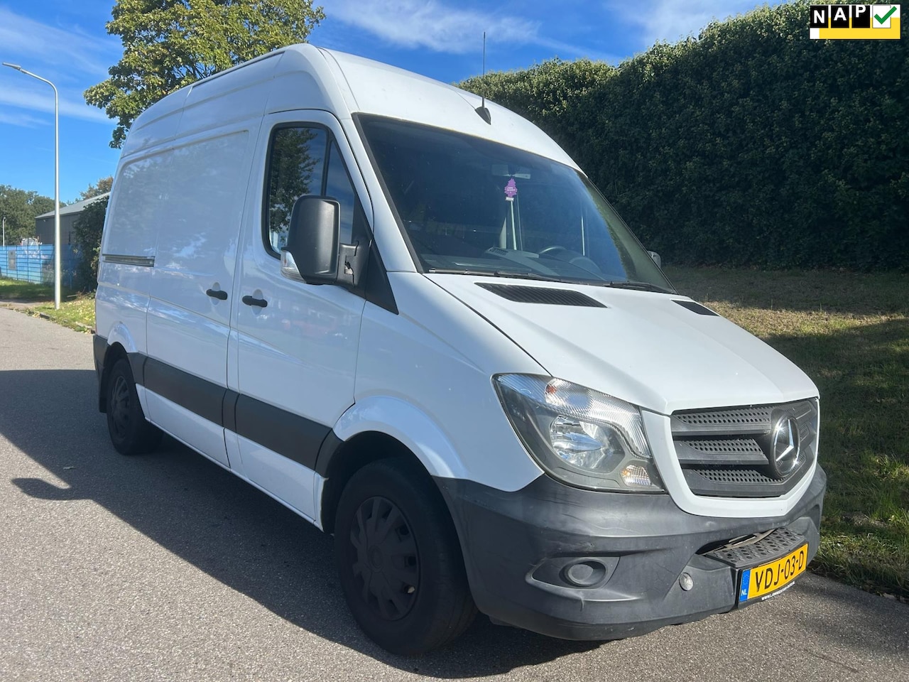 Mercedes-Benz Sprinter - 313 2.2 CDI 325 HD - nette bus - 3 zits - 187.000 KM - AutoWereld.nl