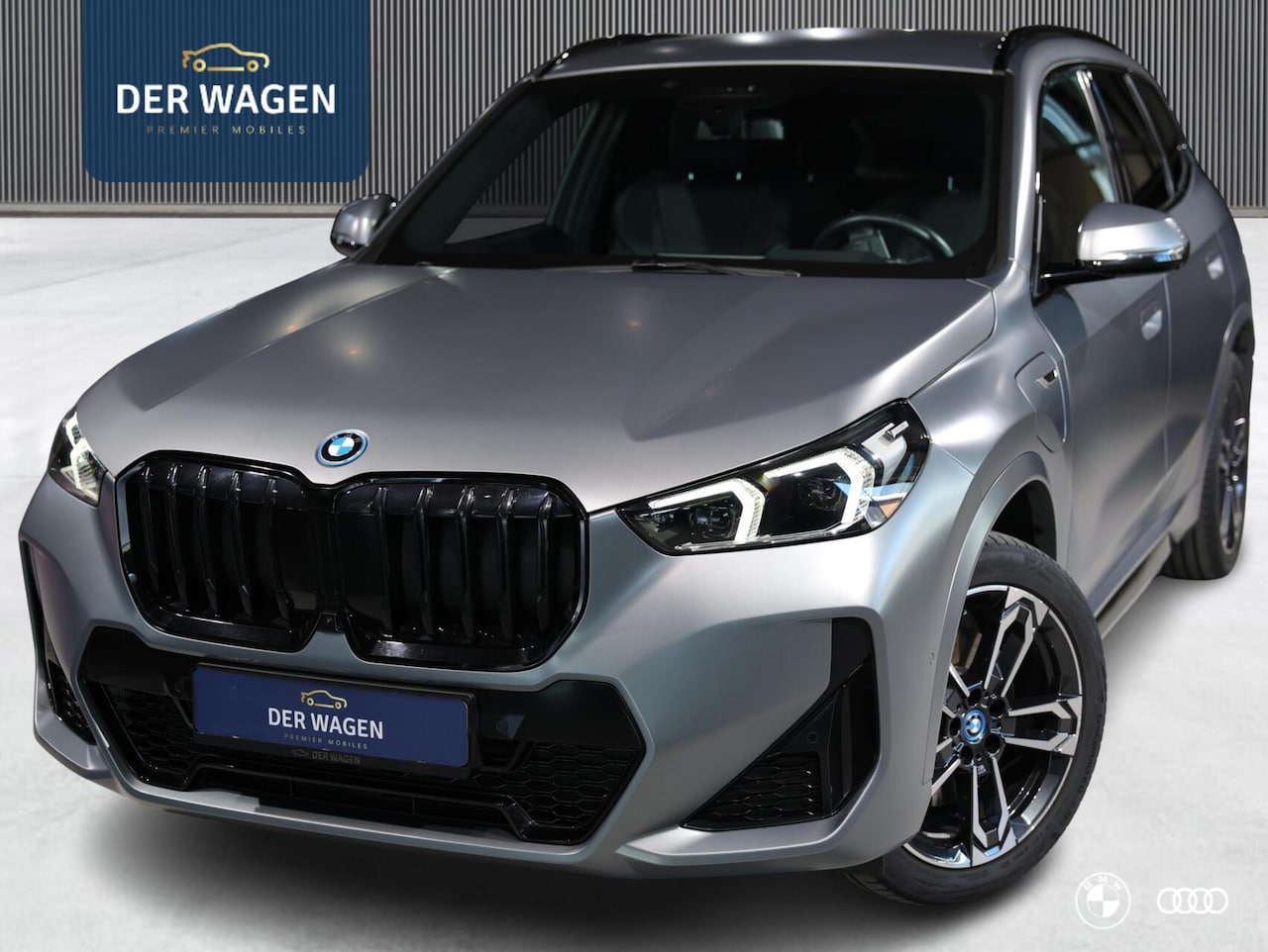 BMW X1 - xDr30e M SPORT / ACC / HEADUP / MEMORY / HARMANKARDON / 18" - AutoWereld.nl