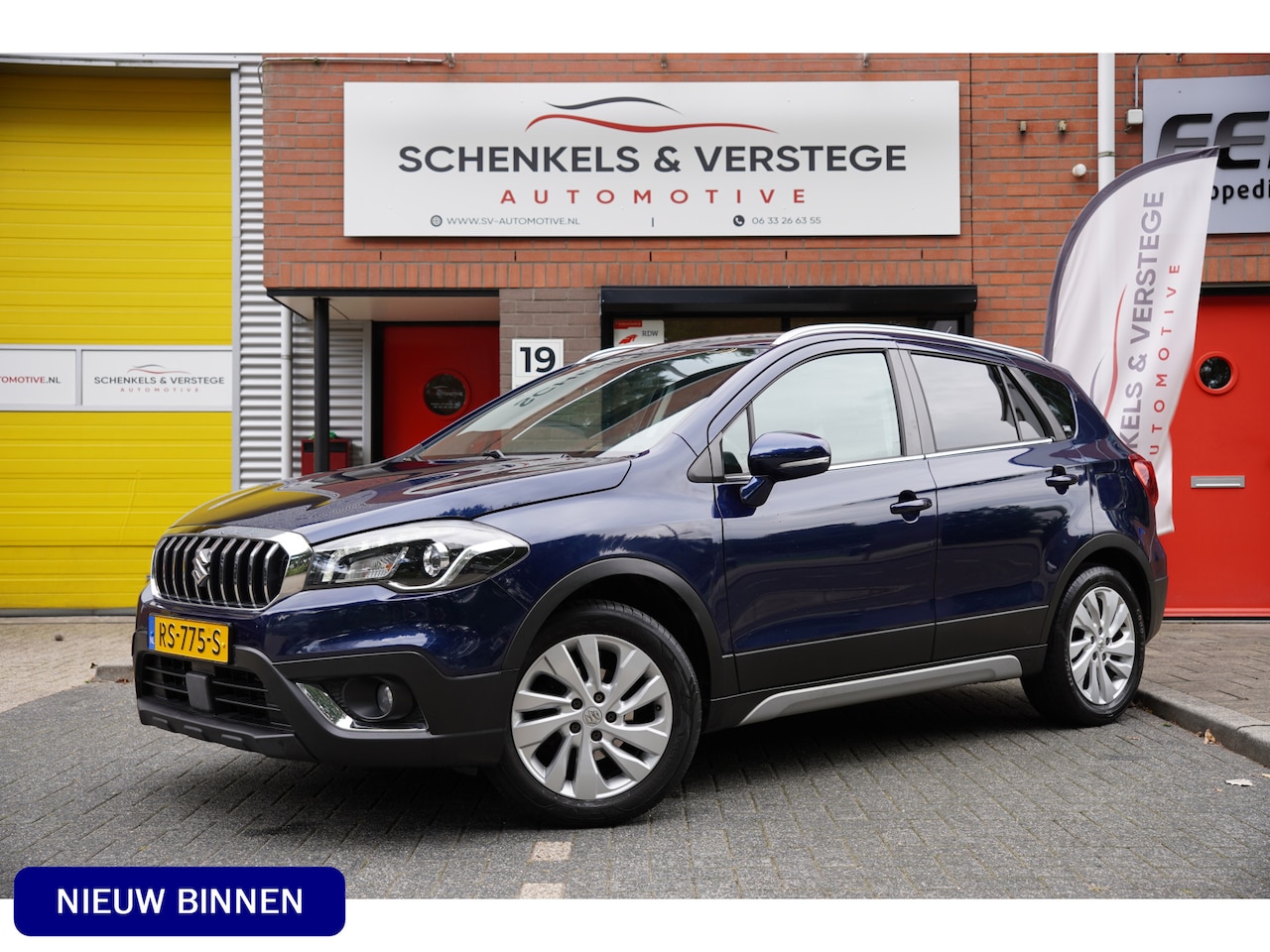 Suzuki S-Cross - 1e eigenaar / Dealer onder houden / Deur schade. - AutoWereld.nl