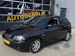 SEAT Ibiza - 1.4-16V Sensation - Airco I Comfort pakket I Cruise control I Trekhaak I Nwe APK 10-2026
