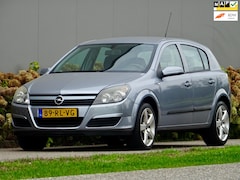 Opel Astra - 1.6 SPORT /// Airco / 5-Drs / NL / Nieuwe APK
