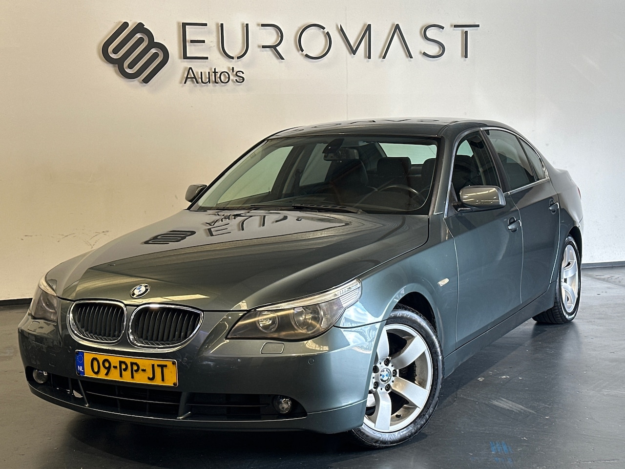 BMW 5-serie - 525i Executive Leder - Automaat - Nieuw apk - Cruise - AutoWereld.nl