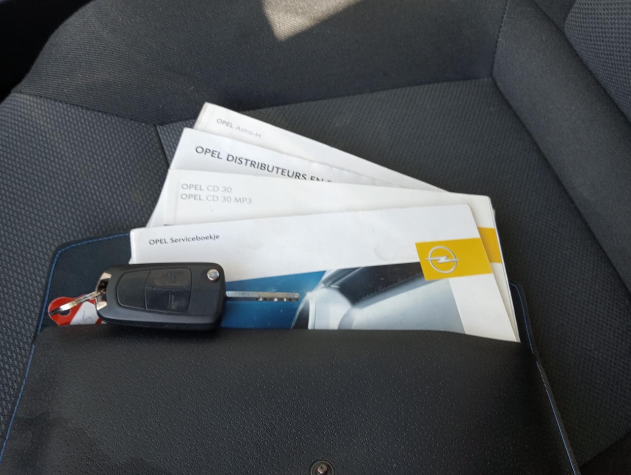 Opel Astra Wagon - 1.6 Edition 1.6 Edition - AutoWereld.nl