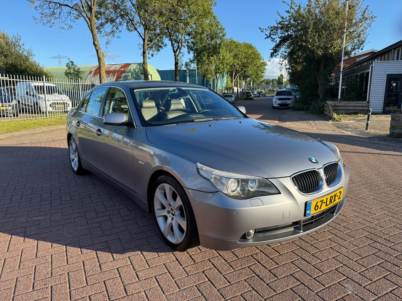 BMW 5-serie - 520i 520i - AutoWereld.nl