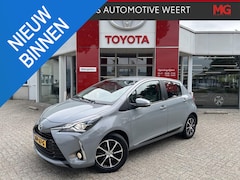 Toyota Yaris - 1.5 Hybrid Team D, Stoelverwarming, Camera