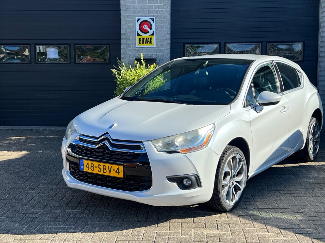 Citroën DS4 - 1.6 VTi So Chic 1.6 VTi So Chic *Nieuwe APK* - AutoWereld.nl