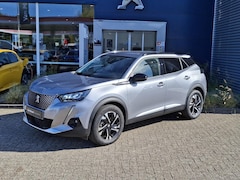Peugeot e-2008 - EV Allure Pack 50 kWh | Camera | Climate control | Apple Carplay/Android Auto
