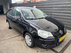 Volkswagen Polo - 1.2-12V Trendline 138733KM/AIRCO/5DEURS/NIEUWE APK