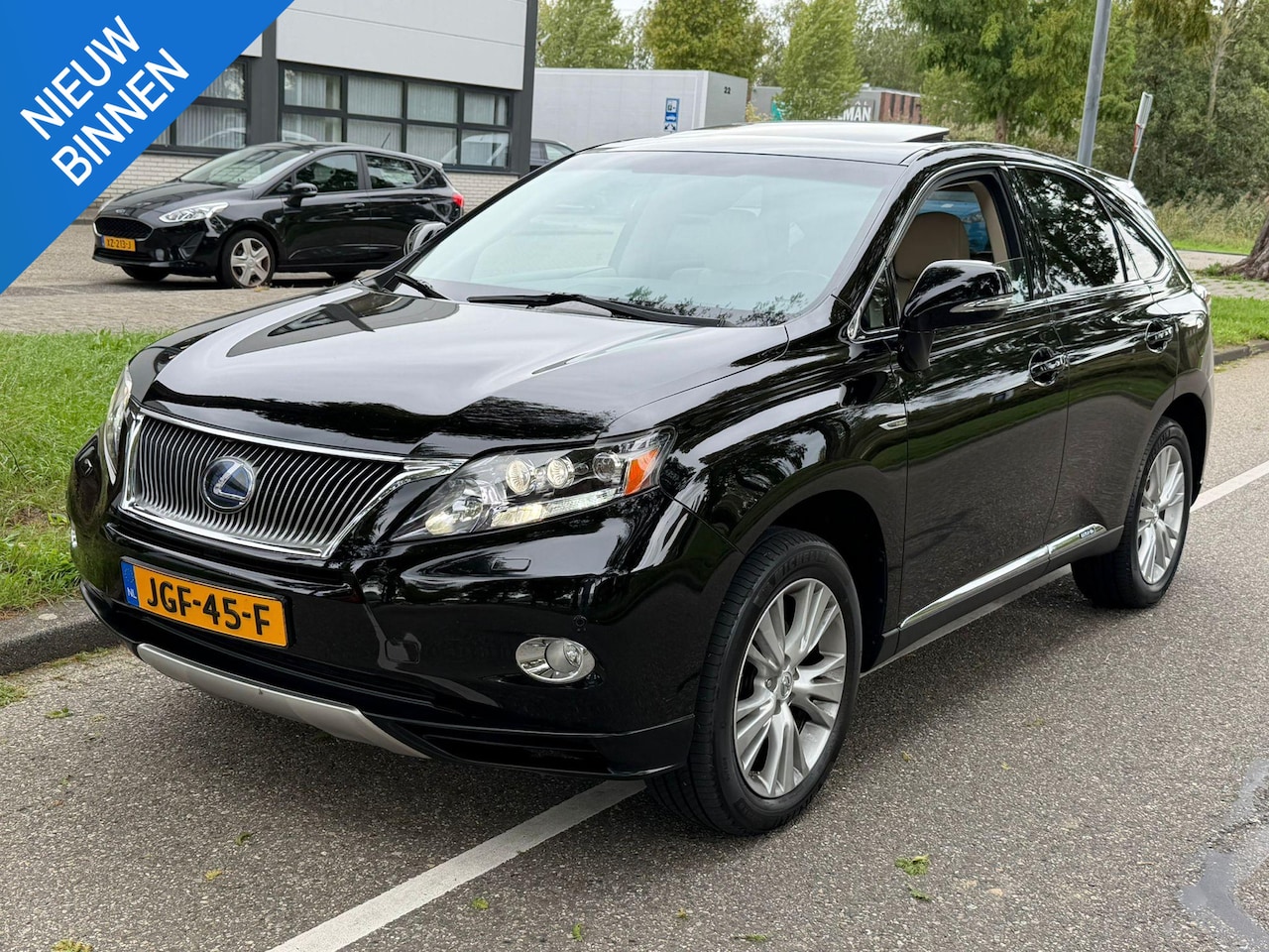 Lexus RX 450h - 4WD President Trekhaak HUD ACC Youngtimer - AutoWereld.nl