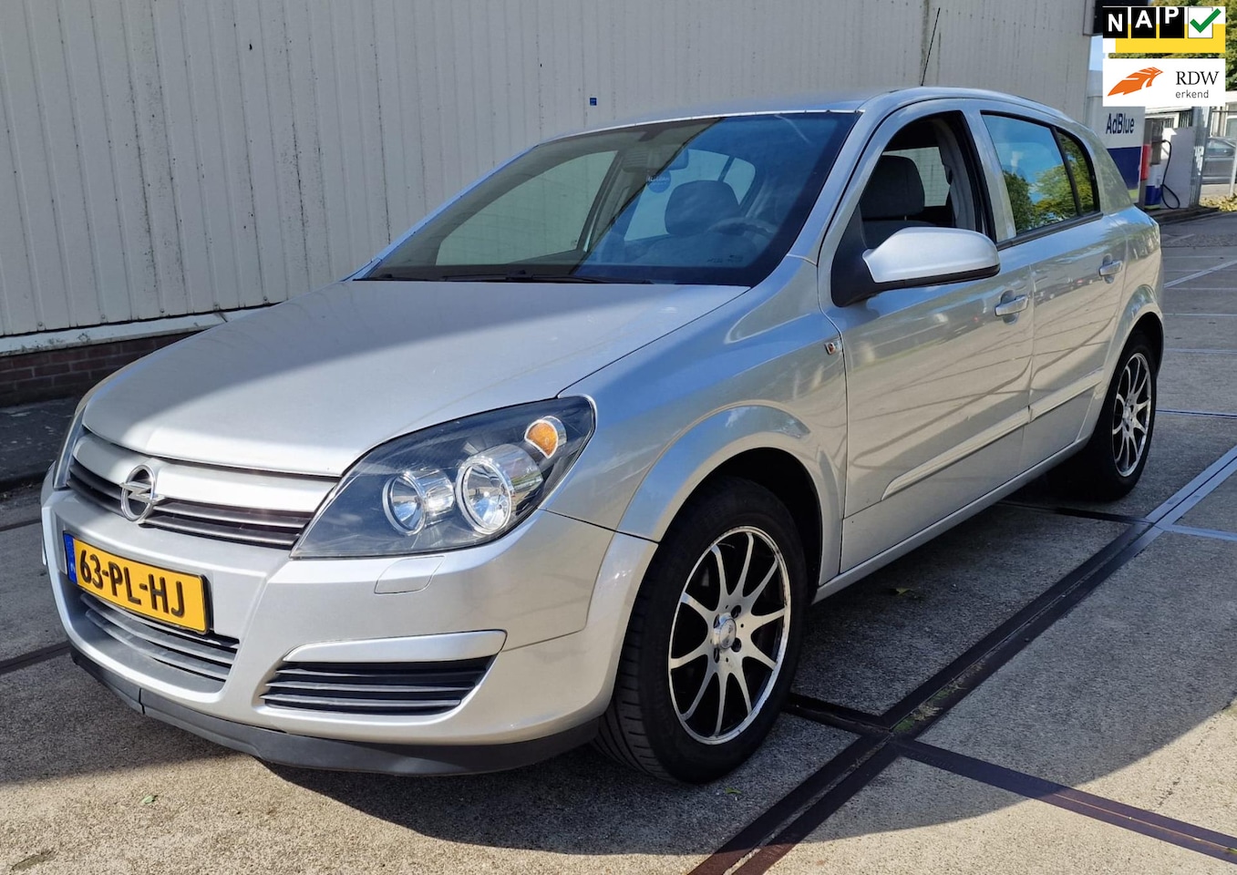 Opel Astra - 1.6 Enjoy 1.6 Enjoy NIEUWE APK!! - AutoWereld.nl