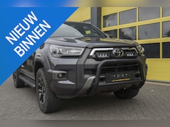 Toyota HiLux - 2.8 D-4D Double Cab Invincible