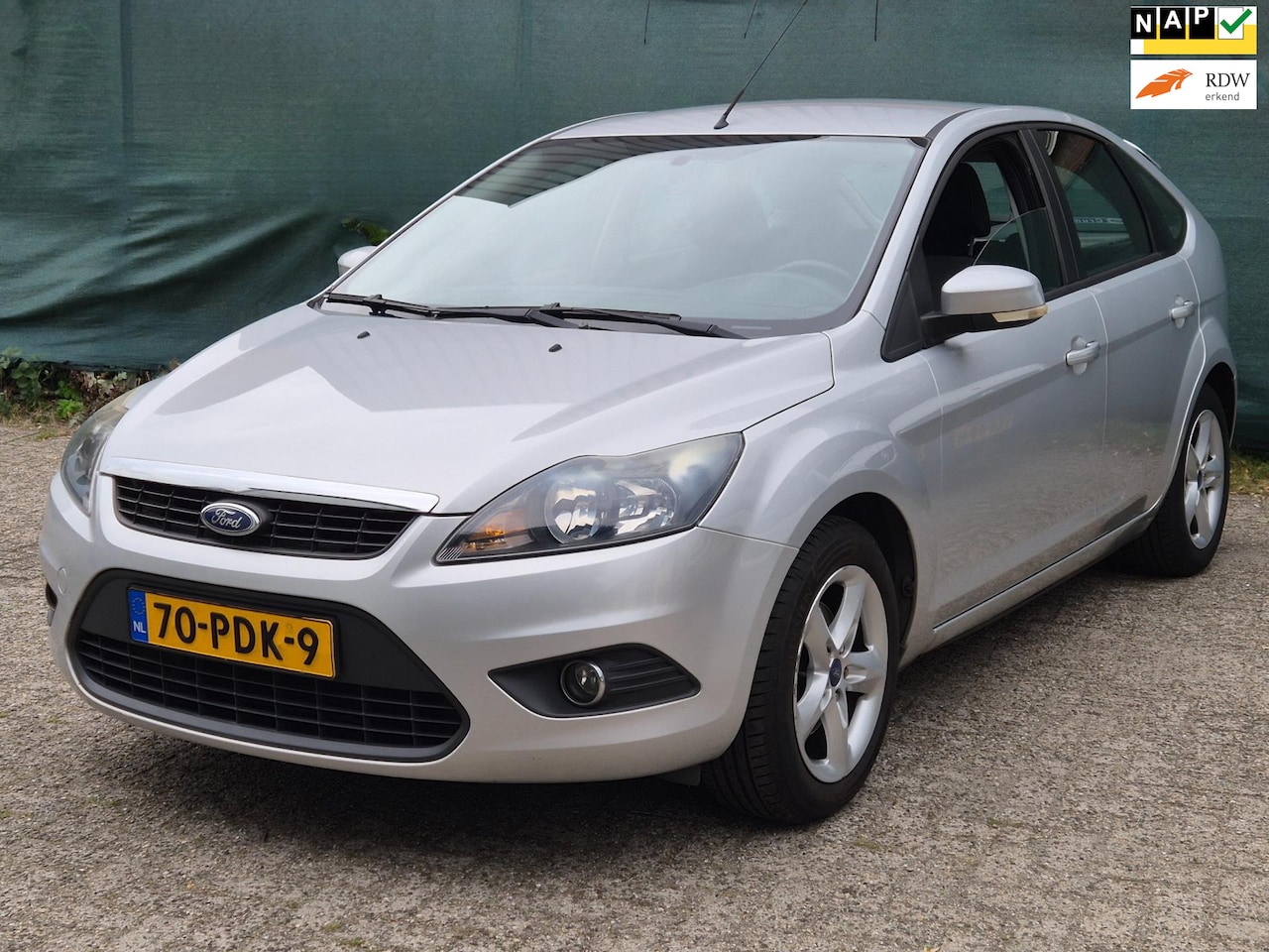 Ford Focus - 1.6 Comfort *WEINIG KM* Dealer onderhouden! - AutoWereld.nl